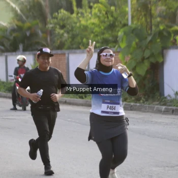 Runner Photo 3475055