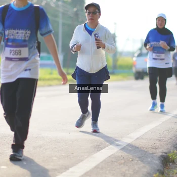 Runner Photo 3475059