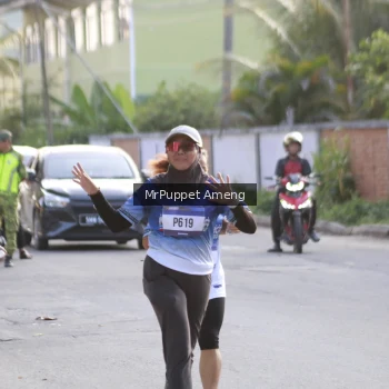 Runner Photo 3475069