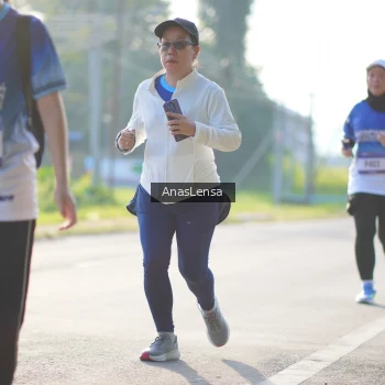 Runner Photo 3475108