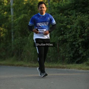 Runner Photo 3475216