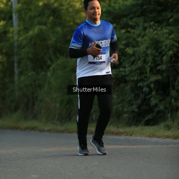 Runner Photo 3475217