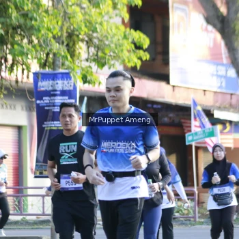 Runner Photo 3475238