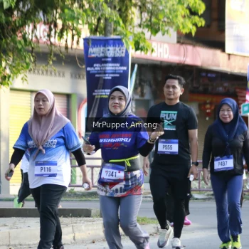 Runner Photo 3475244