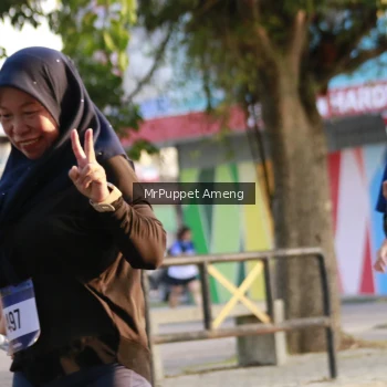 Runner Photo 3475246