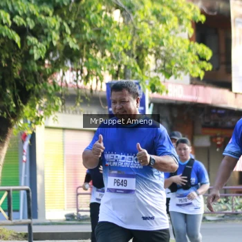 Runner Photo 3475334