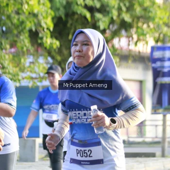 Runner Photo 3475345