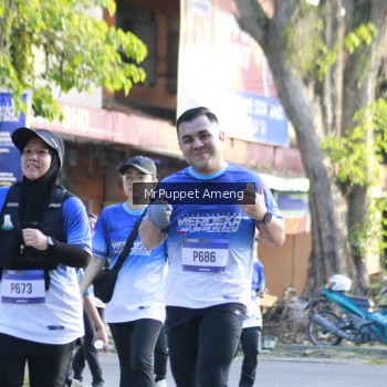 Runner Photo 3475390