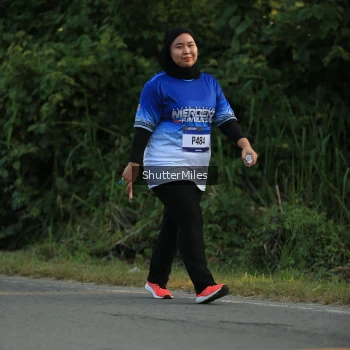 Runner Photo 3475412