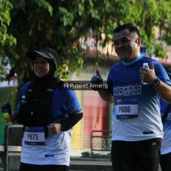 Runner Photo 3475421