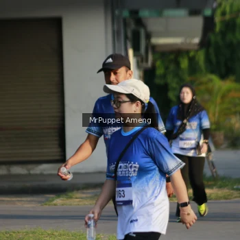 Runner Photo 3475435
