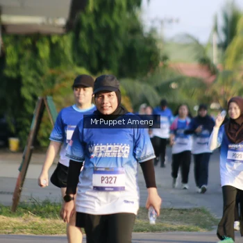 Runner Photo 3475442
