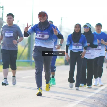 Runner Photo 3475495