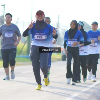 Runner Photo 3475501