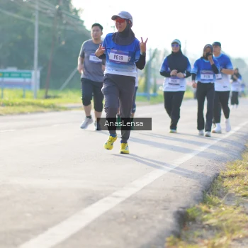 Runner Photo 3475572