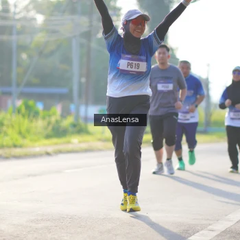 Runner Photo 3475599
