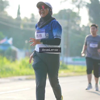 Runner Photo 3475611