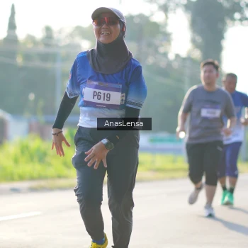 Runner Photo 3475618