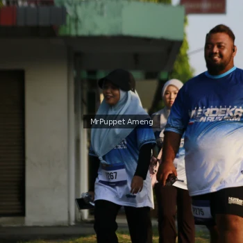 Runner Photo 3475661