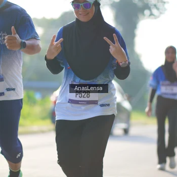 Runner Photo 3475666