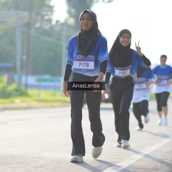Runner Photo 3475685