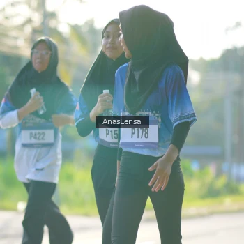 Runner Photo 3475716