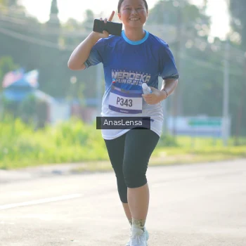 Runner Photo 3475734