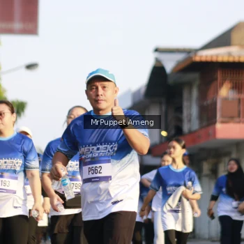 Runner Photo 3475748