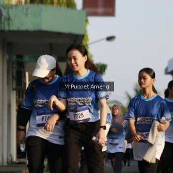 Runner Photo 3475750