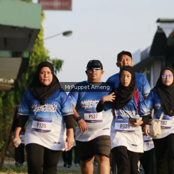 Runner Photo 3475766