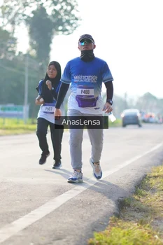 Runner Photo 3475772