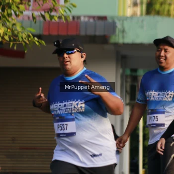 Runner Photo 3475790