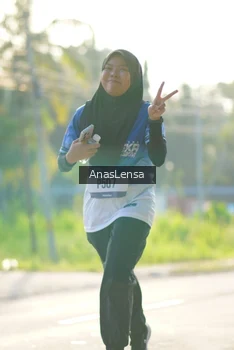 Runner Photo 3475795