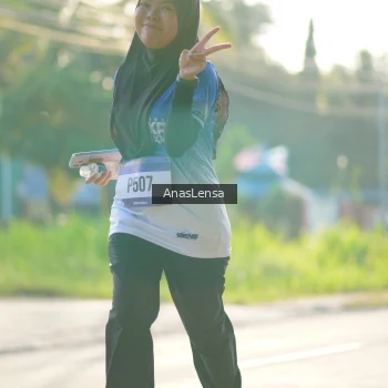 Runner Photo 3475800
