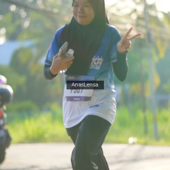 Runner Photo 3475804