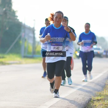 Runner Photo 3475833