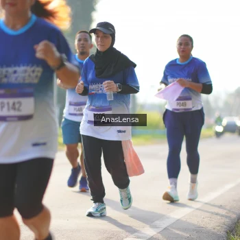 Runner Photo 3475845