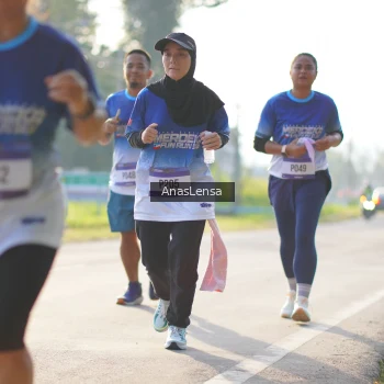 Runner Photo 3475847