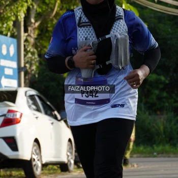 Runner Photo 3475851