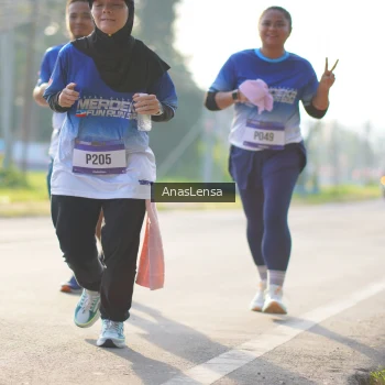 Runner Photo 3475852