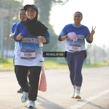 Runner Photo 3475853