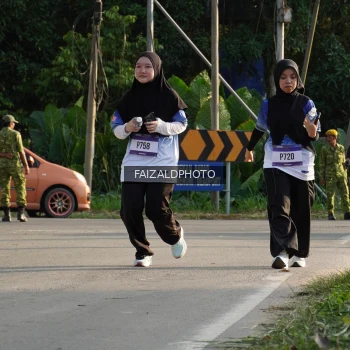 Runner Photo 3475861