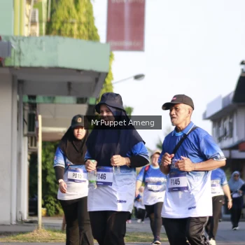 Runner Photo 3475871