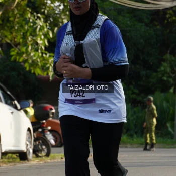 Runner Photo 3475872