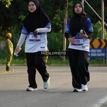 Runner Photo 3475894