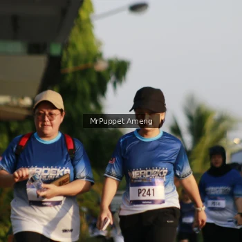Runner Photo 3475897