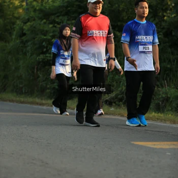 Runner Photo 3475904