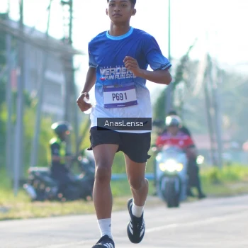 Runner Photo 3475906