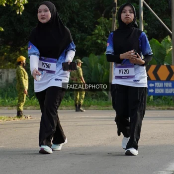 Runner Photo 3475933