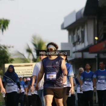 Runner Photo 3475942